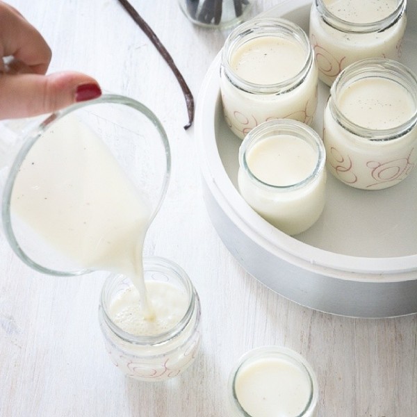 Yaourt au lait de brebis parfumé à la vanille – La cuisine d'Aurélie