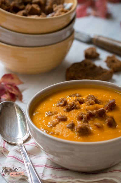 Velouté de carottes au pain d'épices