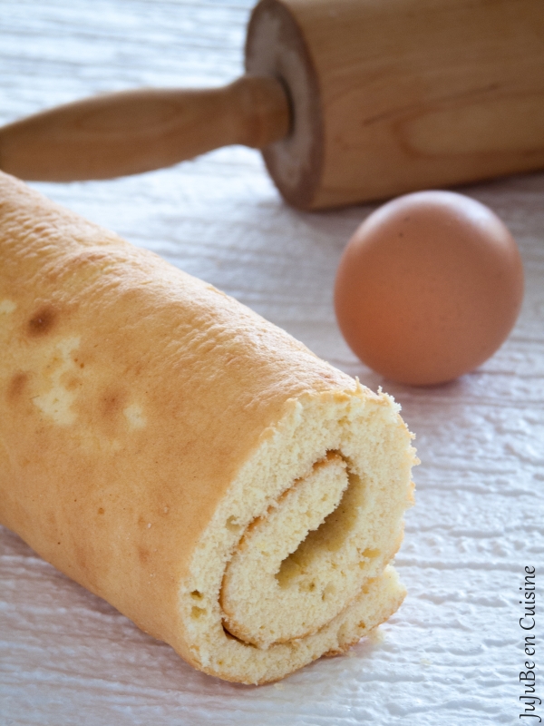 Biscuit roulé façon génoise pour gâteau roulé ou bûche de Noël (sans beurre)