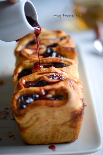 Chinois à la cerise : brioche à la crème pâtissière (Kirsch Schneckenkuchen)