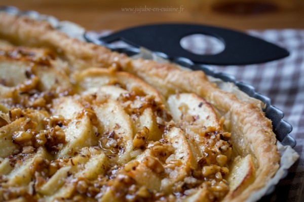 Tarte aux pommes et nougatine à la noisette