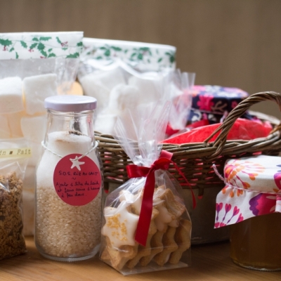 Panier De Noël Cadeau Décoratif En Coton – Idéal Pour Rangement Et Décoration Fêtes (rouge/vert, 30x20x12 Cm)