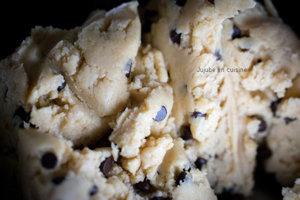 cookie dough / pâte à cookies