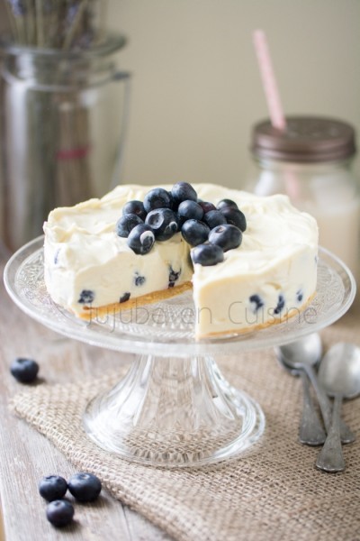 Cheesecake au chocolat blanc et myrtilles