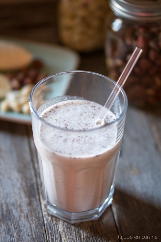 Milk Shake à la banane, au lait de noix de cajou et noisettes | Jujube en cuisine