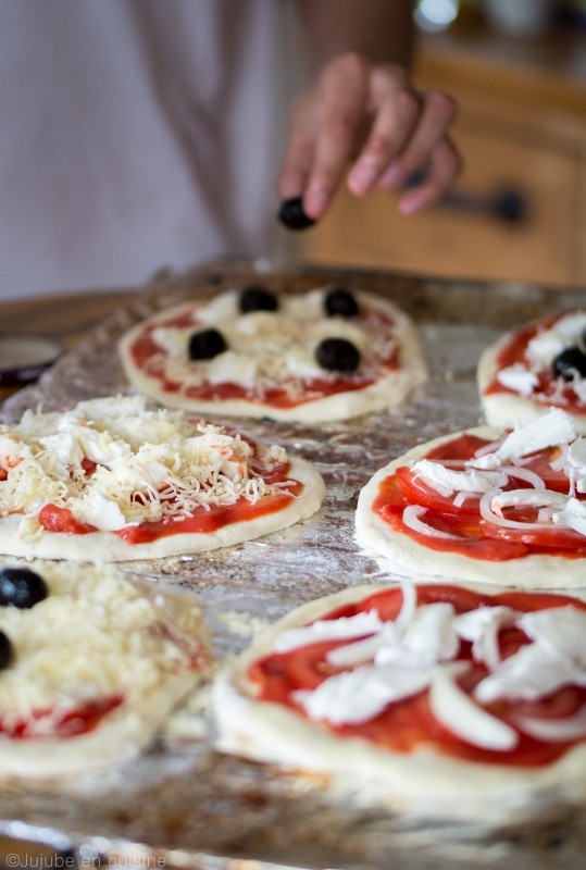 Faire sa pâte à pizza maison | Jujube en cuisine