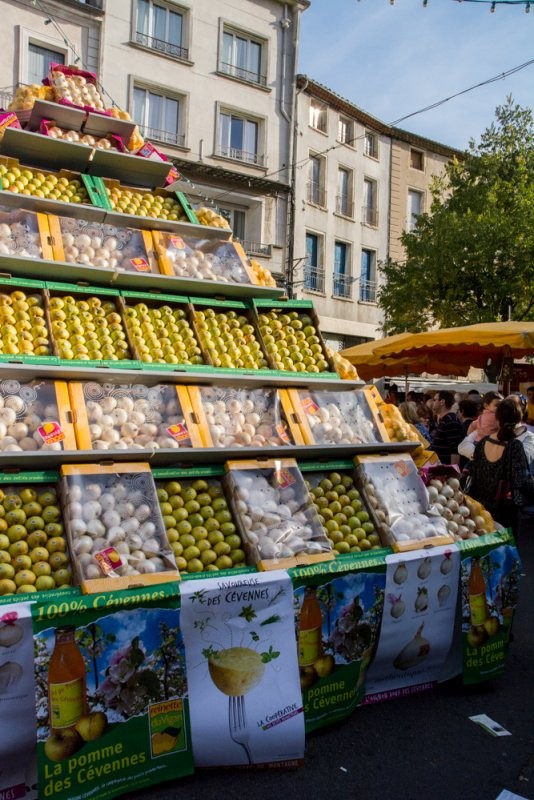 La pyramide d'oignons et de pommes | 22ème foire de la pomme et de l'oignon doux des Cévennes | Jujube en cuisine