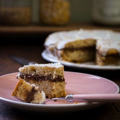 Gâteau au yaourt (sans oeuf), fourré (au chocolat) et glacé