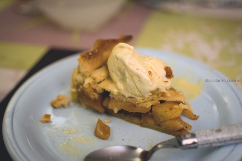 Apple pie traditionnelle avec sa boule deglace à la vanille | Jujube en cusine