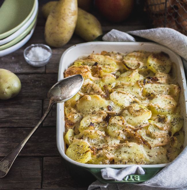 Gratin de pommes de terre, pomme et munster (comme une tartiflette)