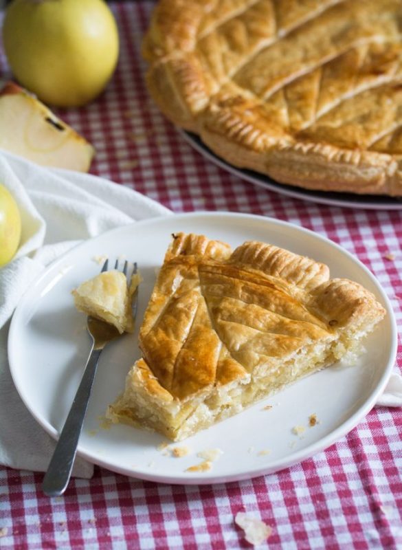 Galette des rois à la crème d’amande et pommes | Jujube en cuisine