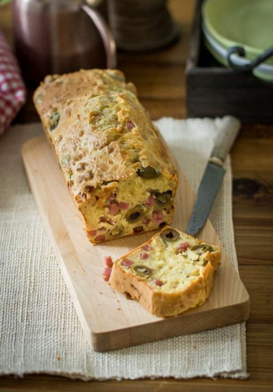 Cake aux olives jambon et fromage | Jujube en cuisine
